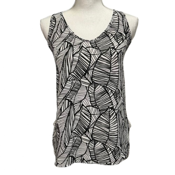 LOFT outlet Petite XSP black and shite sleeveless womens blouse top - Picture 1 of 7